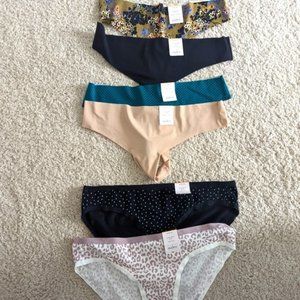 Bundled Panties Auden Thongs & Bikinis